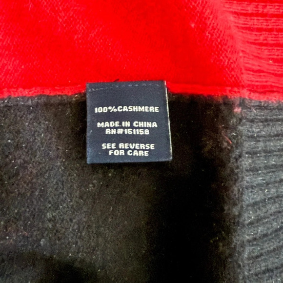 525 America Cashmere Sweater - Size XS - Picture 7 of 7